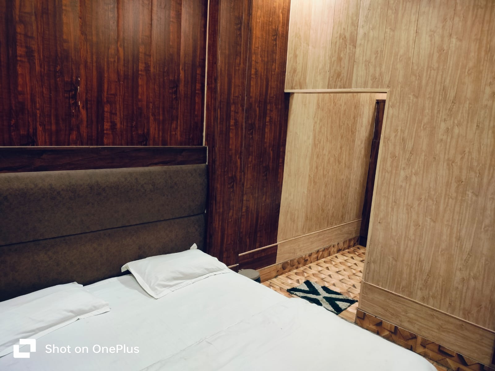 Hotel Madhuban Hills - Tap to explore photos