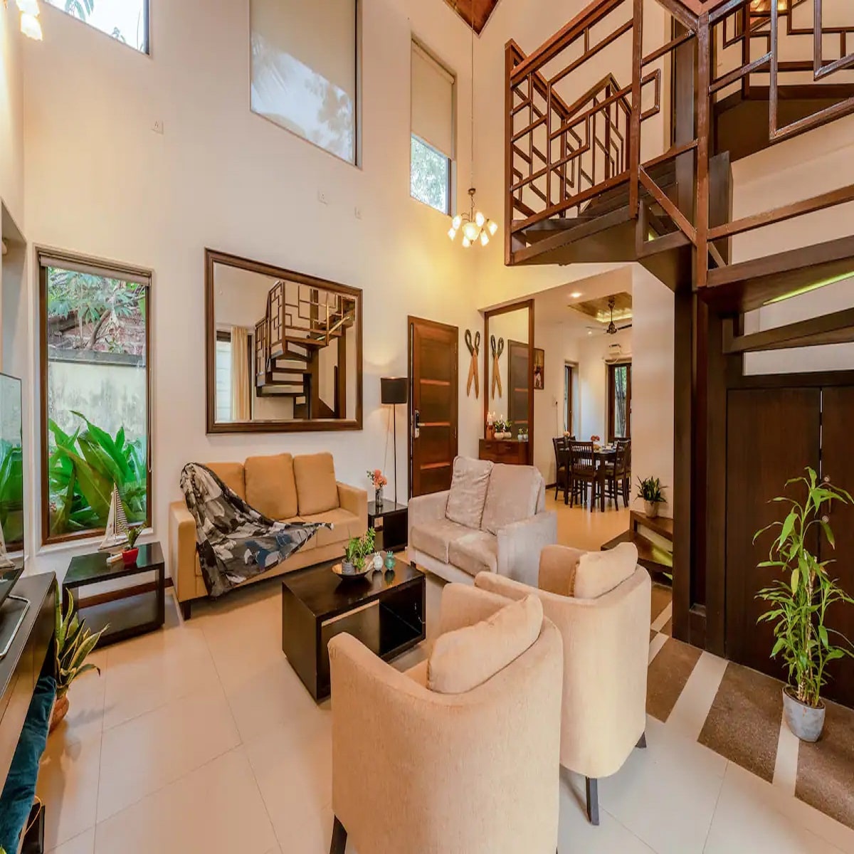 Staymaster Casa MancuradHuge Pool 3BHK Vagator - Tap to explore photos