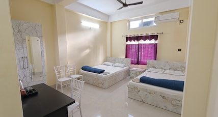 Nagendra Bhawan Cum Lodge Room Type - Deluxe Room with Air Conditioning (2 Double Beds) Nagendra Bhawan Cum Lodge Room Type - Deluxe Room with Air Conditioning (2 Double Beds)