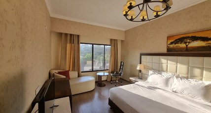 Pearwoods Room Type - Rooms with view on First or Second Floor