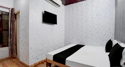 SPOT ON Sv Inn Room Type - Classic