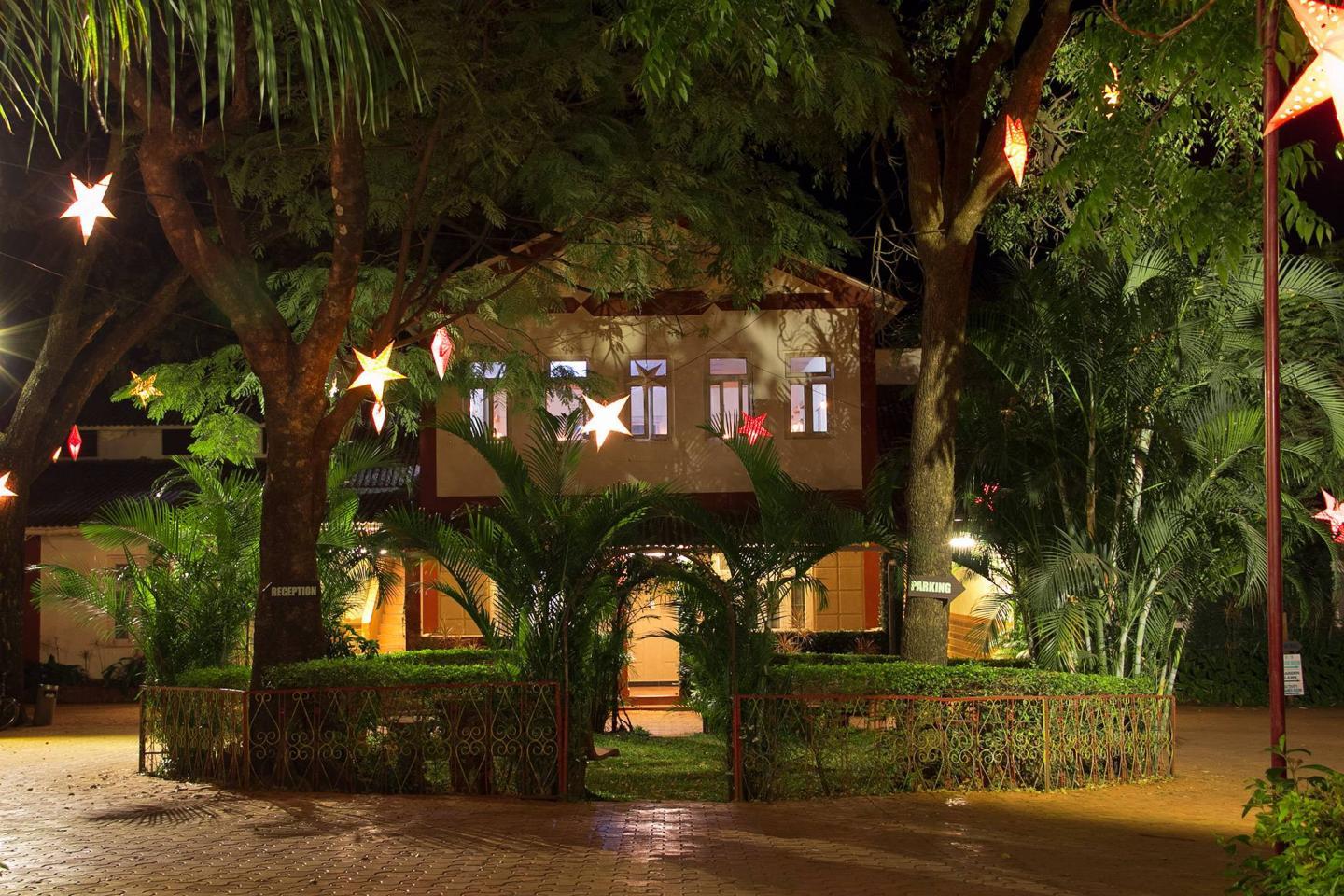 Hotel Malas - Tap to explore photos