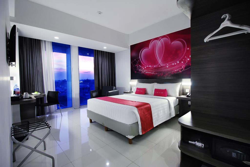 favehotel Sudirman - Tap to explore photos