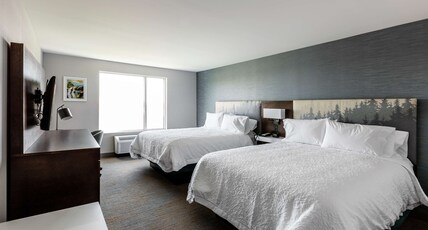 Hampton Inn & Suites Beauport Room Type - 2 QUEEN BEDS CITY VIEW NS