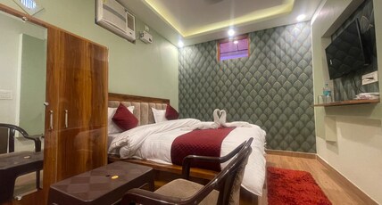 Hotel Marina-Meerut Room Type - Deluxe Double Room