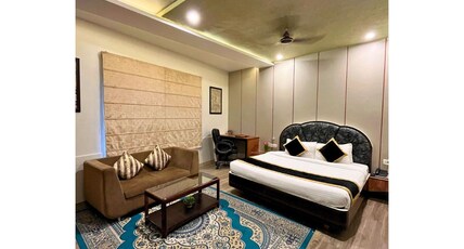 Hotel Runway Inn Room Type - Business Class