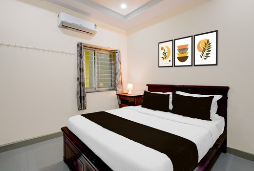 Hotel O by OYO PVR
