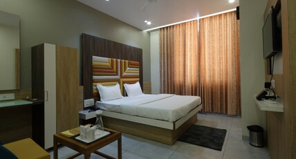 Hotel Concord Room Type - EXECUTIVE KING BED ROOM