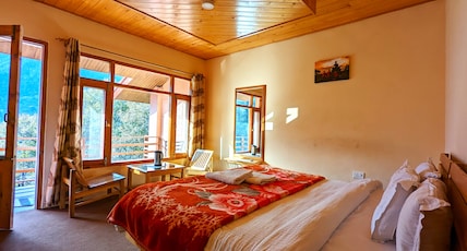 Iris Cottage & Cafe Manali Room Type - Iris Balcony Room - 1