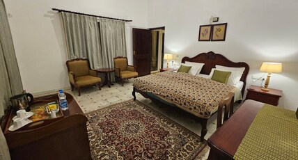 Hotel Udai Vilas Palace Room Type - Deluxe Room with Bathtub