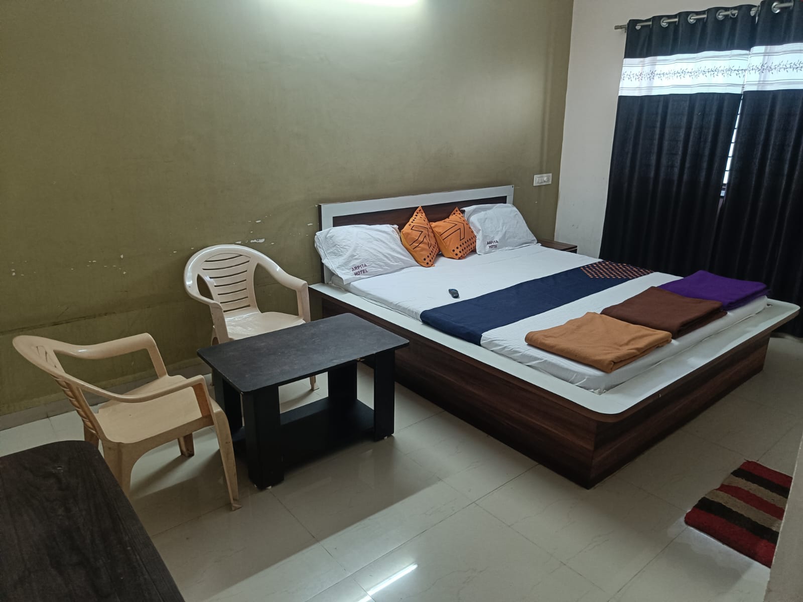 Hotel Arpita Lodges - Tap to explore photos