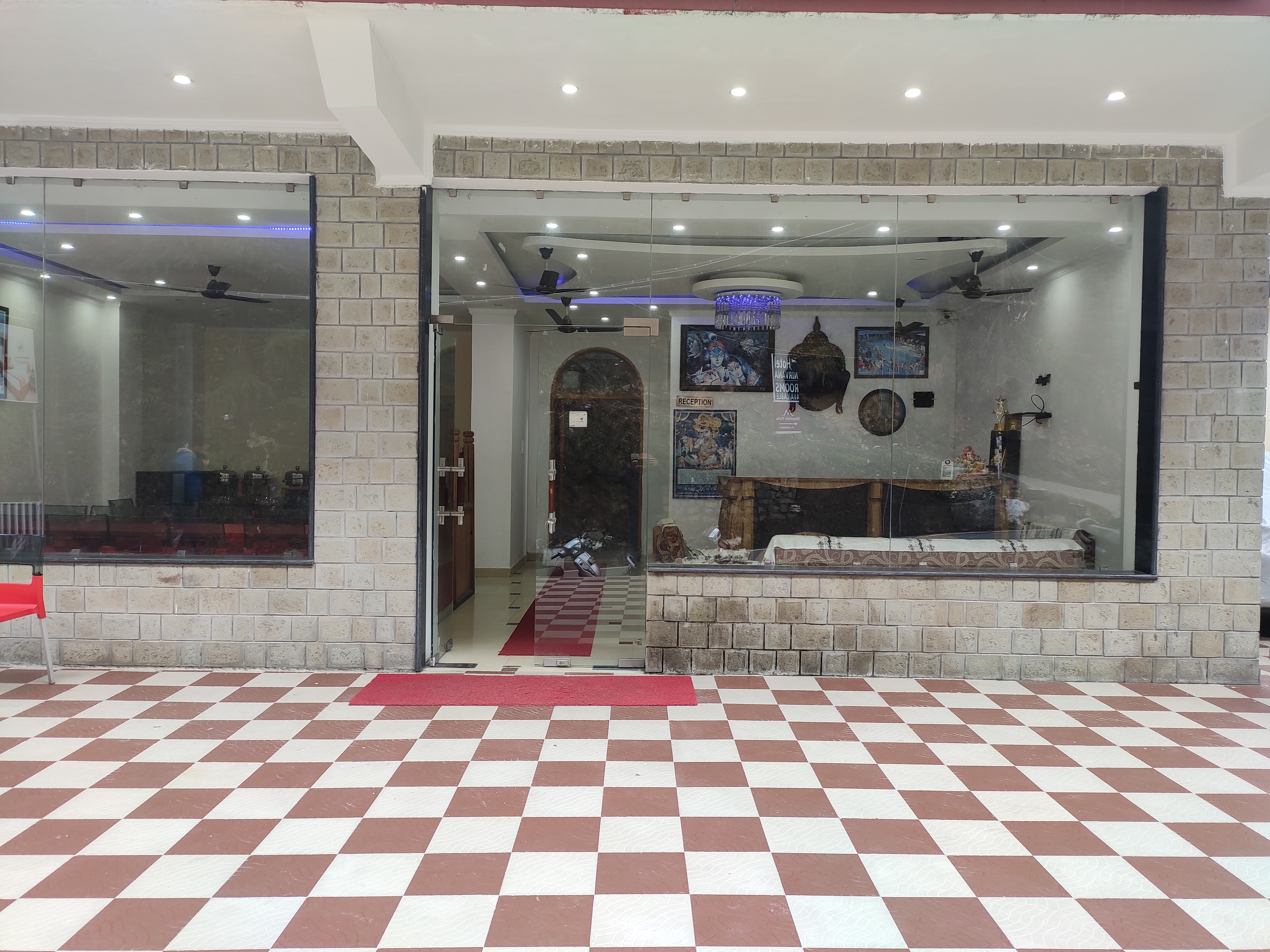 Main gallery