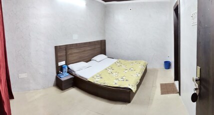 RV Grand Guest House Room Type - Bedroom 9