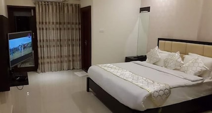 Hotel Mallikarjuna residency Room Type - Deluxe AC Room Hotel Mallikarjuna residency Room Type - Deluxe AC Room