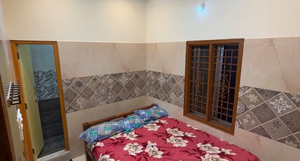 Murugan Mini Hall Room Type - Standard Room