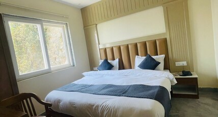 Landour Blick Room Type - Bedroom 2