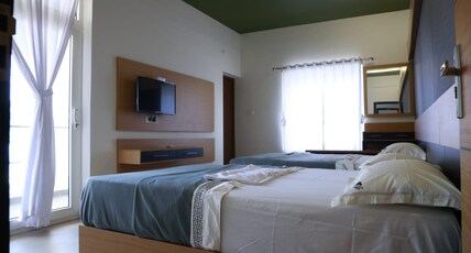 Le Grande Room Type - Deluxe Room