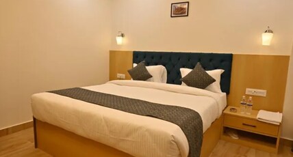FabHotel Vatsa Residency Room Type - Deluxe Room