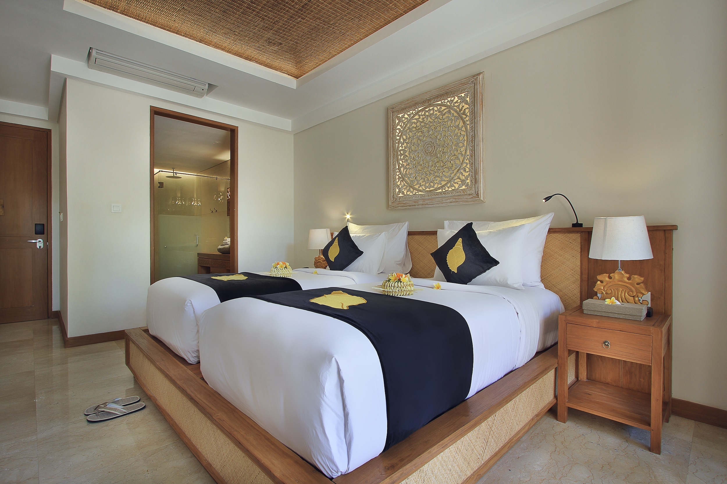 The Sankara Suite & Villas - Tap to explore photos
