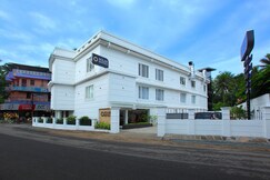 Solar Hotels