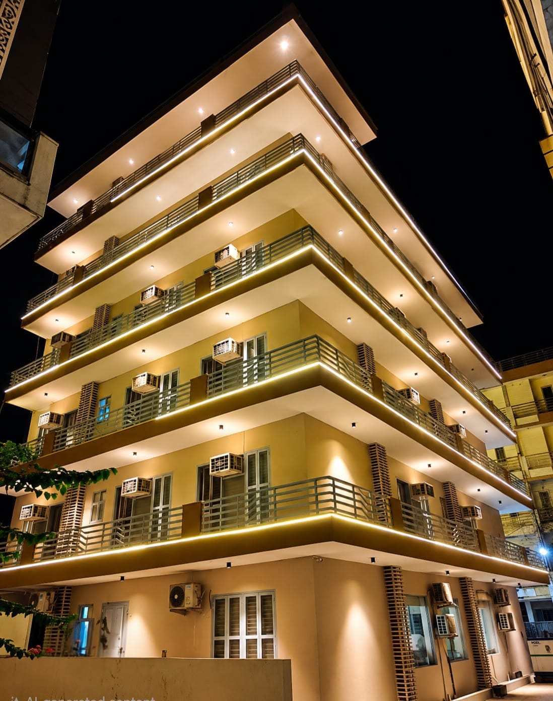 Cloud Bay Hotels - Sector 69 - Tap to explore photos