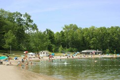 Holiday Inn Express & Suites Milton