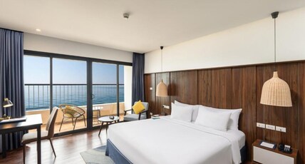Vias Hotel Vung Tau Room Type - Deluxe King Ocean View