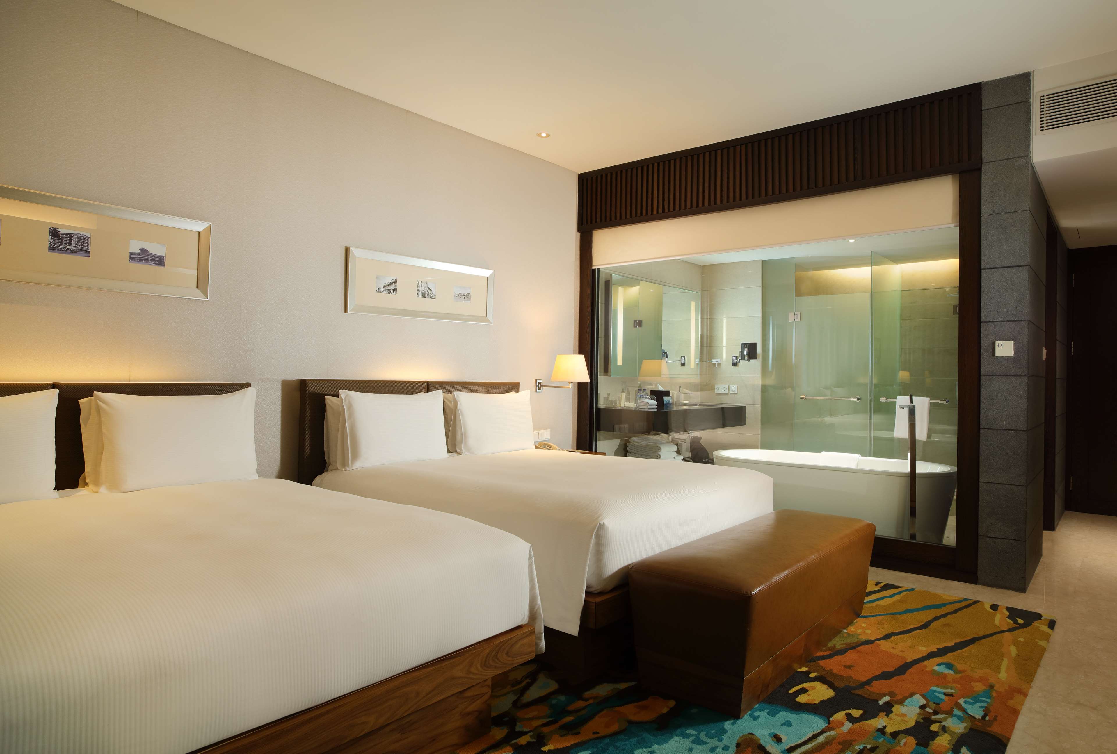 Hilton Bandung - Tap to explore photos