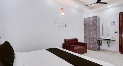 Super Townhouse Jagannath Temple Noida Formerly Moonlit Room Type - Classic Super Townhouse Jagannath Temple Noida Formerly Moonlit Room Type - Classic