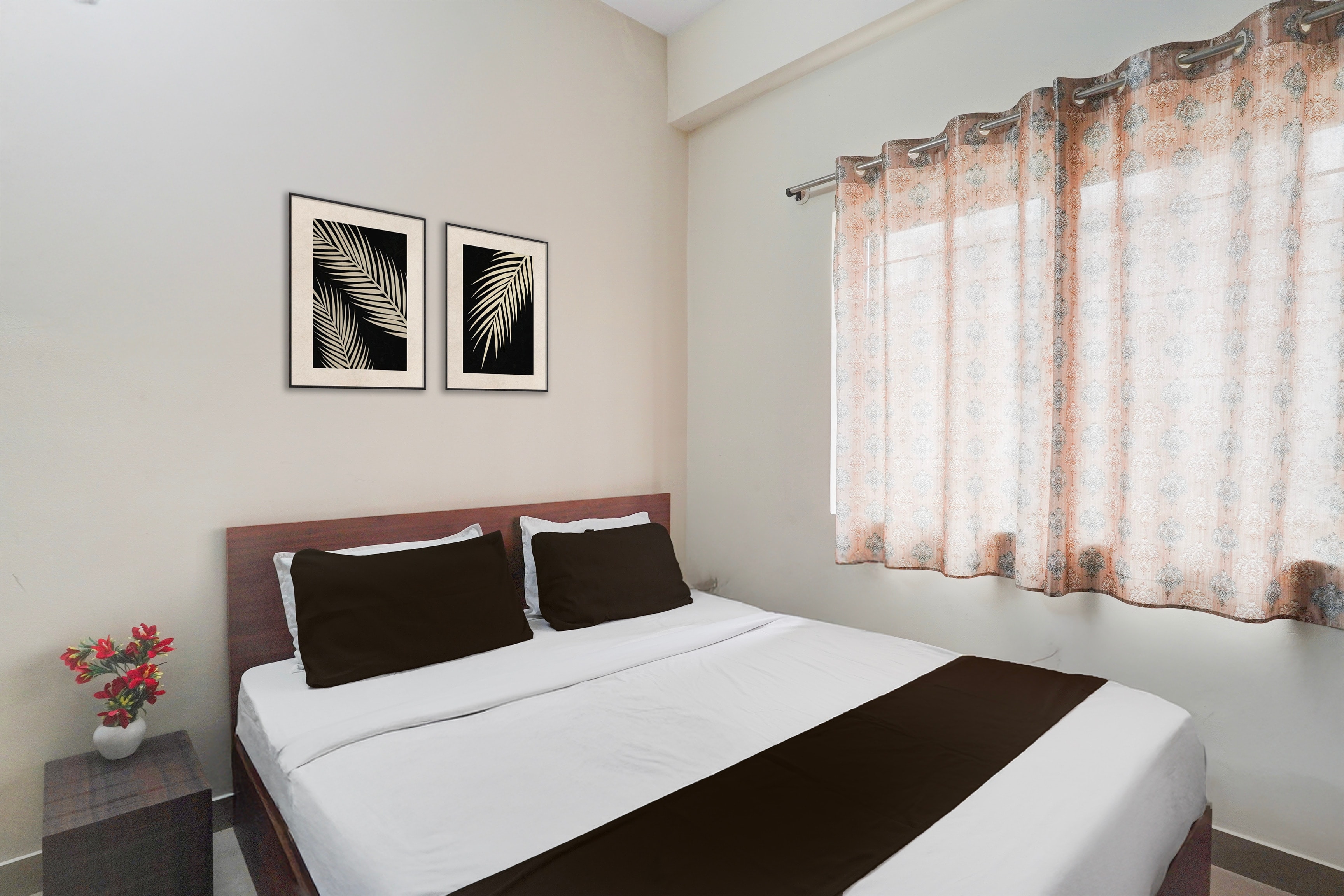 Hotel O Karanji Comfort - Tap to explore photos