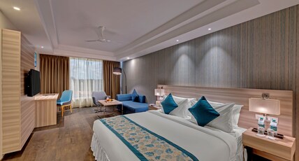 The Fern Residency Hubballi Series by Marriott Room Type - Fern Classic Room, Guest room, 1 King, City view