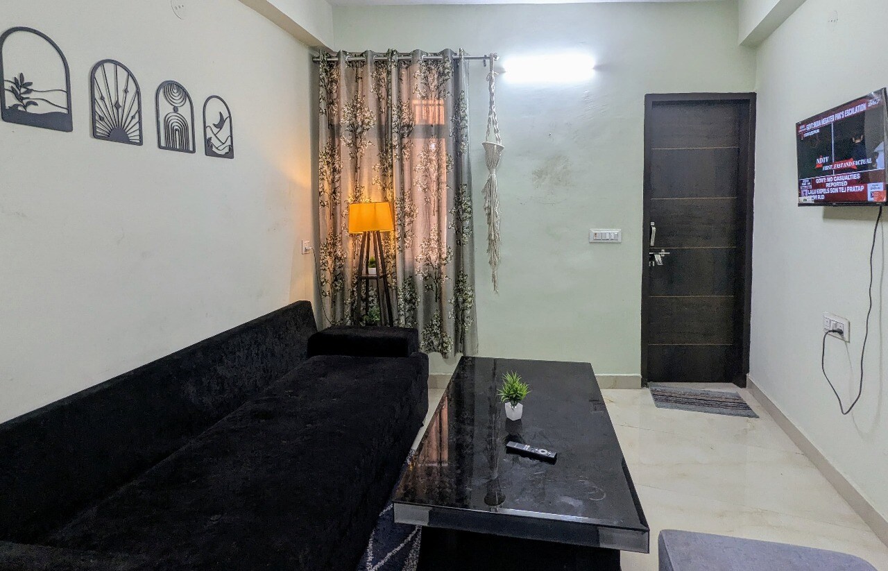 Yashobhoomi Inn 2BHK stay - Tap to explore photos