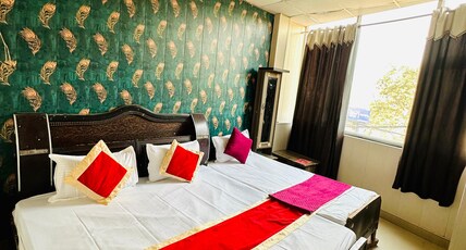 Keshav Dham Ashram Near Prem Mandir Room Type - 104