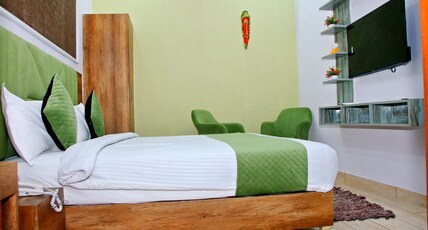 Red Leaf Hotels Near Railway Station Chandigarh Room Type - Luxury Suite