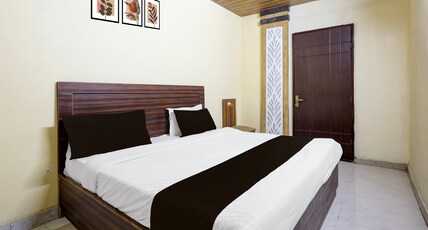 Hotel O Uttaranchal University Dehradun Room Type - Classic