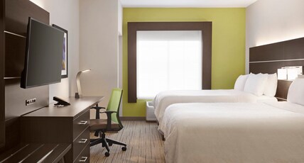 Holiday Inn Express Hotel & Suites Durant Room Type - 2 Queen Beds Suite