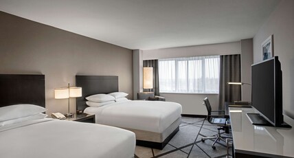 DoubleTree by Hilton Los Angeles - Norwalk Room Type - 2 QUEEN BEDS DELUXE
