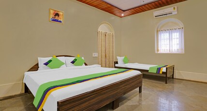 Treebo Cecil Resort Matheran Room Type - Spacious Premium Room with Forest View