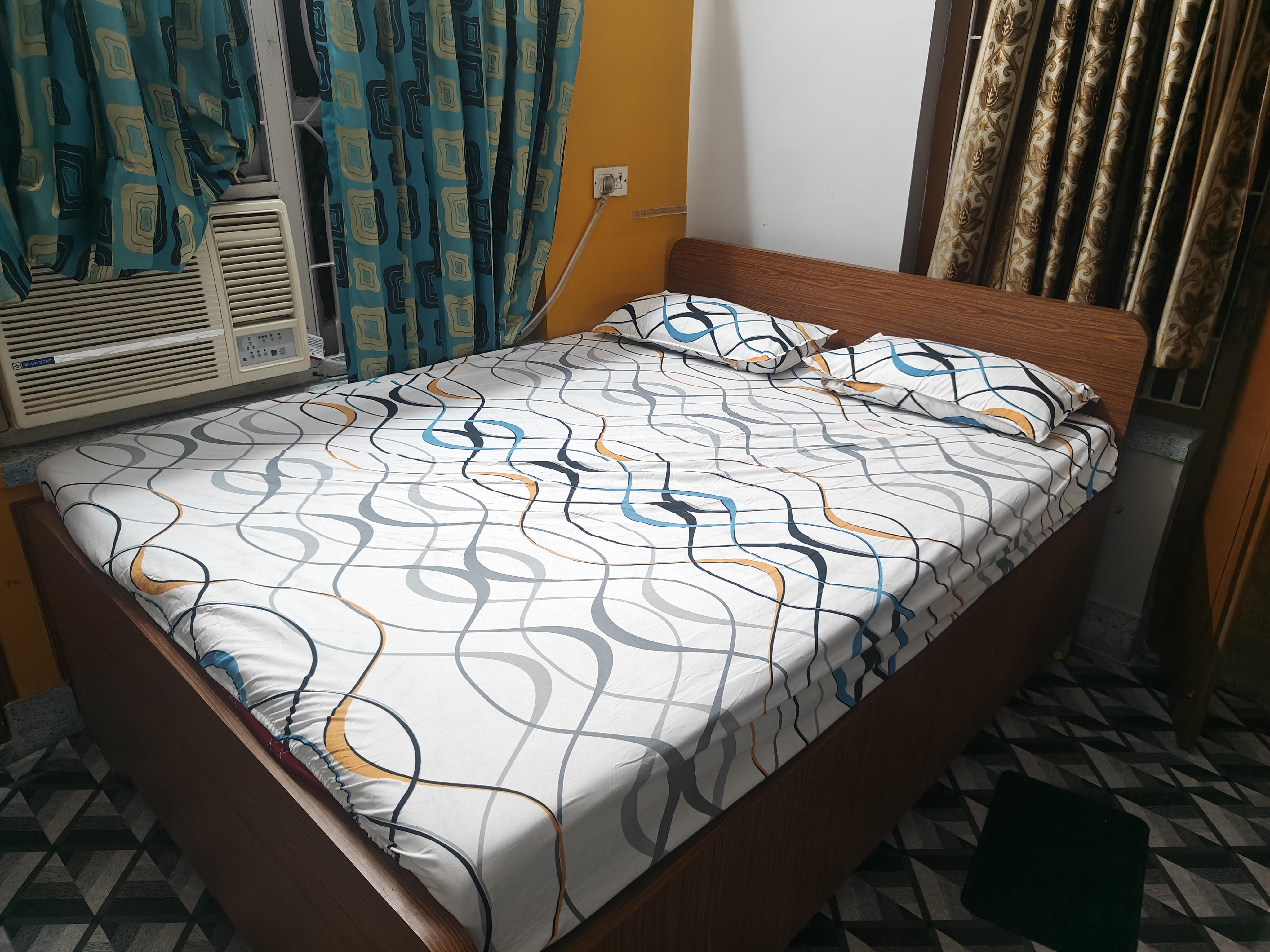Sidds Hospitality Inn (Near TCS Gitobitan) - Tap to explore photos