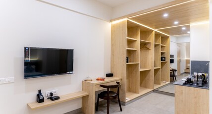 Iris Suites Room Type - Premium Triple