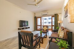 Spacious 2BHK 5 Min Walk To Zalor Beach