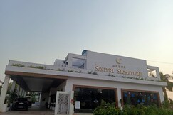 HOTEL SAVITRI SIGNATURE