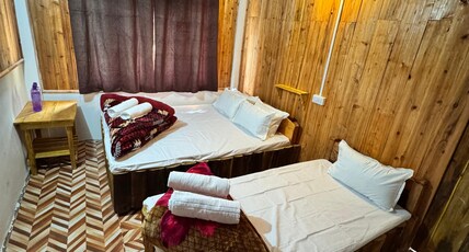 ROSHNAI MOUNTAIN TOUCH Room Type - First Floor View Rooms