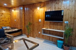 Elite Peak Inn Comfortable Stay