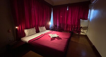 Hotel Prabha Room Type - AC Deluxe Room 1st Floor