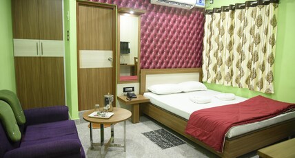 Hotel Shyama Inn Room Type - Double Super Dlx AC