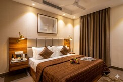 Travana Stays Pitampura