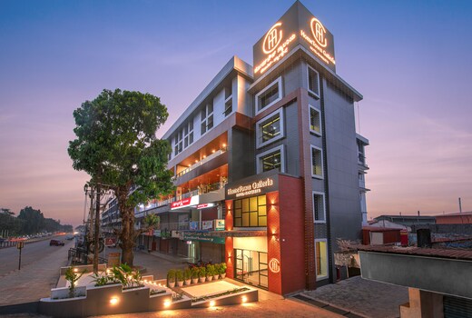 Home Town Galleria Manipal