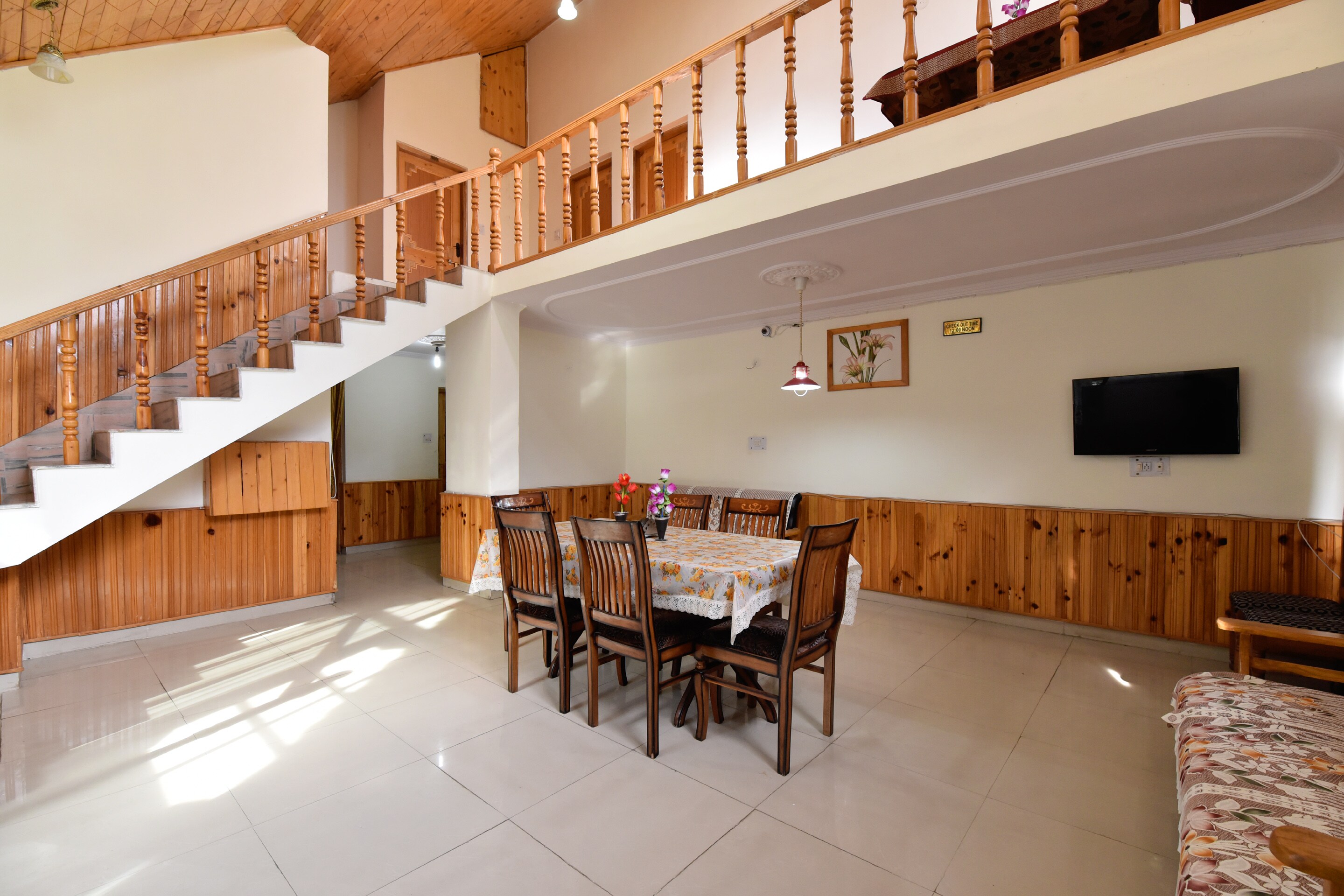 Red Rose Cottages | Mountain-view Rooms - Tap to explore photos