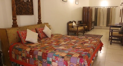 Homestay-Heritage Rooms with Scenic Garden Room Type - Superior Room Homestay-Heritage Rooms with Scenic Garden Room Type - Superior Room